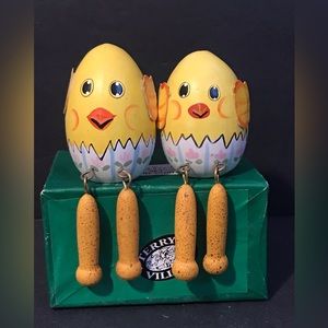 Rare Vintage Kitschy (2)Wooden Easter Chick Shelf Sitters Dangling Speckled Legs